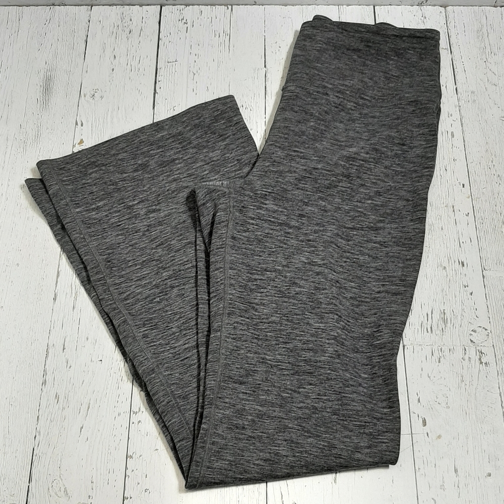 Lululemon Groove Flare Pants Nulu Size 12 Heathered Black W5CSSS - Picture 5 of 10